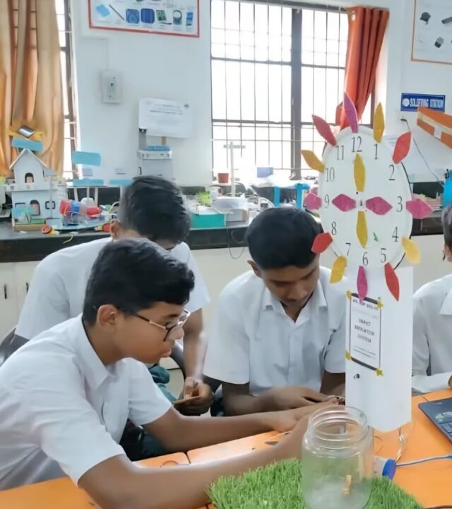 बीएसपी सीनियर सेकेंडरी स्कूल में स्थापित अटल टिंकरिंग लैब (5)