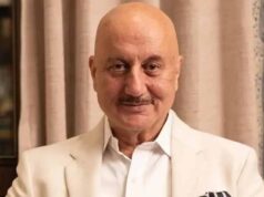 बॉलीवुड के दिग्गज अभिनेता अनुपम खेर 71 साल के हुए, फैंस ने दी ढेरों शुभकामनाएँ