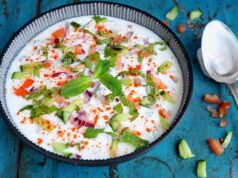 टेस्ट और हेल्थ का परफेक्ट कॉम्बिनेशन: घर पर ऐसे बनाएं टेस्टी Mix Veg Raita
