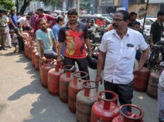 एमपी में LPG संकट: रायसेन में सिलेंडर लेकर चक्काजाम, बुकिंग सर्वर ठप, 7-8 दिन में भी सप्लाई नहीं