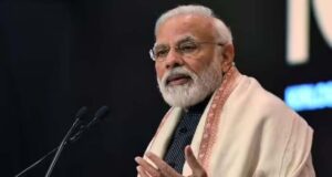 NEET परीक्षा के बीच PM मोदी का संवेदनशील फैसला, एयरपोर्ट पर किया इंतजार