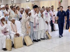 सीएम योगी का आभार जताने पहली उड़ान से लखनऊ आए जेवर के किसान, बोले- सपना कर दिया साकार