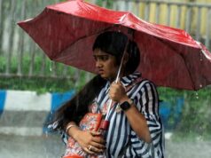 Weather Update: 17 राज्यों में भारी बारिश का अलर्ट, चक्रवाती तूफान की चेतावनी; मॉनसून ने पकड़ी रफ्तार