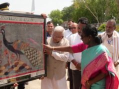 चीता परिवार को देखने के बाद राष्ट्रपति लौटीं दिल्ली, ग्वालियर एयरपोर्ट पर हुआ भव्य विदाई समारोह