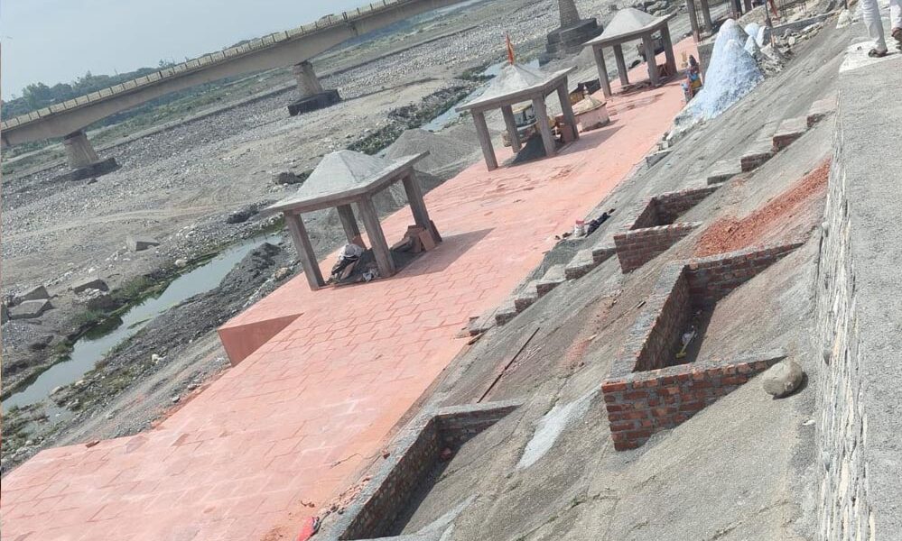 काशी की तर्ज पर मिर्जापुर में बनेगी 6 KM लंबी गंगा पैड़ी, पर्यटन और रोजगार को मिलेगा बढ़ावा
