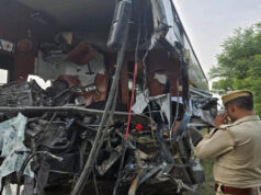 यमुना एक्सप्रेसवे पर भीषण हादसा, ट्रक से टकराई वोल्वो बस; 4 यात्रियों की मौत, 19 घायल