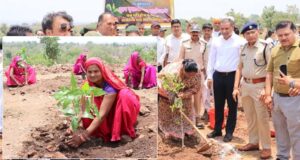 ग्लोबल वार्मिंग और जलवायु परिवर्तन आज की सबसे गंभीर चुनौती : मंत्री भूरिया
