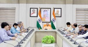 वर्ष 2030 तक 2 गीगावाट अतिरिक्त डेटा सेंटर क्षमता विकसित करने का लक्ष्य लेकर काम करें: मुख्यमंत्री