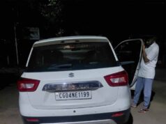 कार-बाइक की टक्कर में दो पत्रकार घायल, कुचलने की कोशिश का गंभीर आरोप
