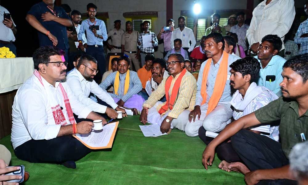 किसकोड़ो, जहां कभी लगती थी नक्सलियों की चौपाल, वहीं उप मुख्यमंत्रीशर्मा ने लगाई जनचौपाल