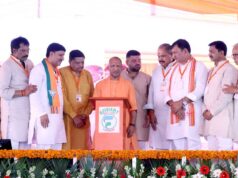 किसी ने उत्सव के रंग में भंग डाला तो वर्तमान के साथ भविष्य भी स्वाहा हो जाएगा: मुख्यमंत्री
