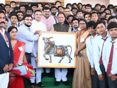 रायपुर : लोकतंत्र की पाठशाला बना विधानसभा परिसर: शकुंतला विद्यालय के विद्यार्थियों ने सदन की कार्यवाही का किया अवलोकन