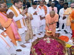 मुख्यमंत्री ने लोधेश्वर महादेव का दर्शन-पूजन कर किया अभिषेक