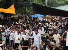 CJP प्रदर्शन में बवाल: पूर्व विधायक की बेटी से छेड़छाड़ का आरोप, जंतर-मंतर पहुंचे 900 से ज्यादा अपराधियों की हुई पहचान