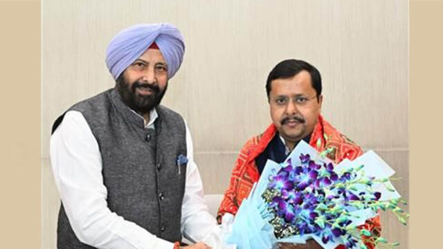 8A_54.jpg