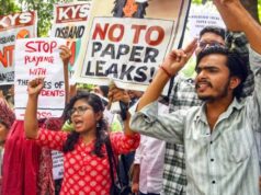 NEET पेपर लीक प्रदर्शन में अश्लीलता फैलाने वालों की तलाश में पुलिस, नाबालिगों की भूमिका भी जांच के दायरे में