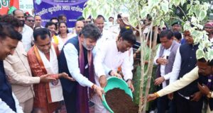 एक पेड़ माँ के नाम 3.0’ से हरित भविष्य का संकल्प होगा और मजबूत : वनमंत्री श्री केदार कश्यप