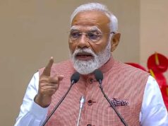 PM मोदी की अपील पर भारी पड़े नेताओं के काफिले! दौरे में फिर दिखीं दर्जनों गाड़ियां, उठे सवाल
