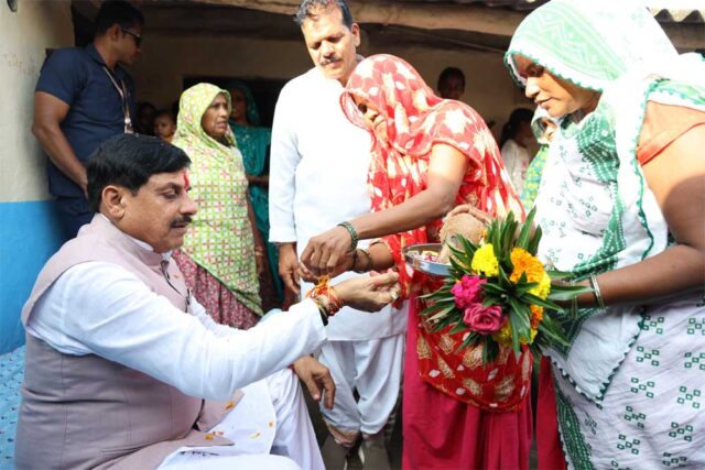 rAKHI_02.jpg