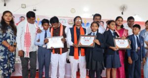 शाला प्रवेशोत्सव से शिक्षा को मिली नई उड़ान