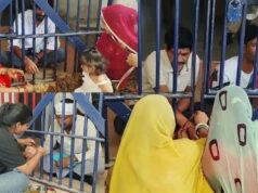 सलाखों के बीच रक्षाबंधन: राजस्थान की जेलों में भाइयों को राखी बांधने पहुंचीं बहनें, छलके आंसू