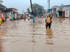 सतना-चित्रकूट में बारिश का कहर! घर-दुकानों में घुसा पानी, सड़कों पर चली नाव