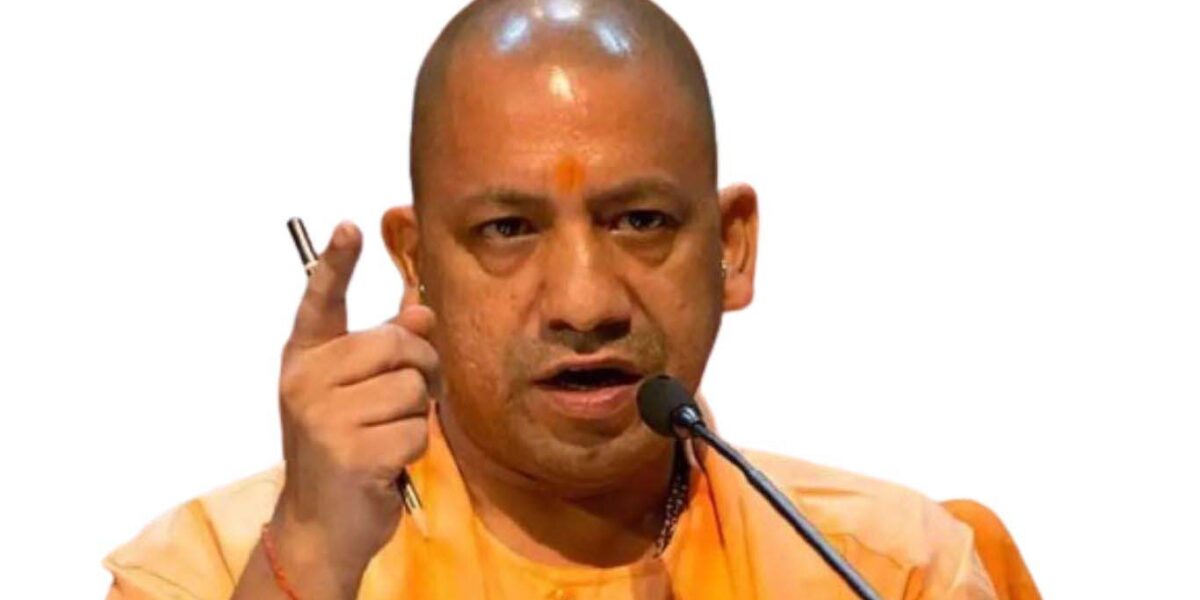 UP में युवाओं को बड़ा तोहफा, चुनाव से पहले 1 लाख से ज्यादा सरकारी नौकरियों की तैयारी