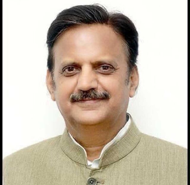 Shukla_01-5.jpg