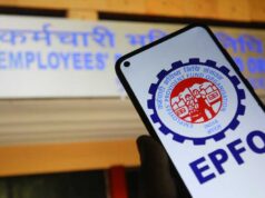 EPFO ने बदले PF से जुड़े 8 नियम, पैसा निकालने से नॉमिनेशन और क्लेम तक बड़ा अपडेट