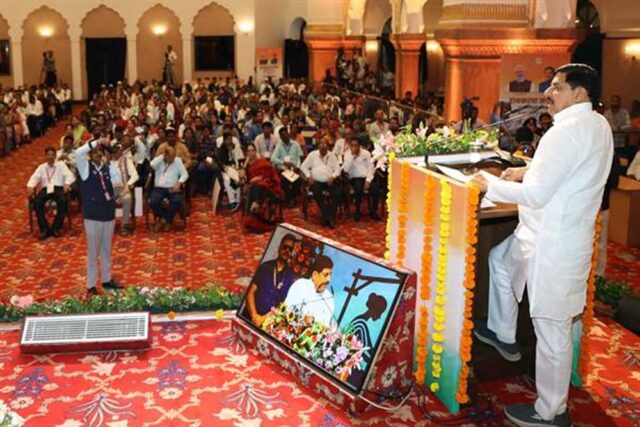 kUTIR_01.jpg