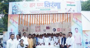 स्वतंत्रता दिवस पर रणजीता स्टेडियम के समीप सजी देशभक्ति और इतिहास की झांकी
