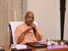 बाढ़ प्रभावितों के लिए योगी सरकार का राहत अभियान युद्ध स्तर पर जारी, भोजन से लेकर सुरक्षित ठिकाने तक का इंतजाम
