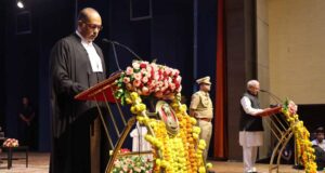 मध्यप्रदेश हाईकोर्ट को मिला नया चीफ जस्टिस, राज्यपाल पटेल ने न्यायमूर्ति कोगजे को दिलाई शपथ