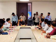 विश्वभूषण मिश्र का तबादला, काशी विश्वनाथ मंदिर के नए CEO की तलाश तेज