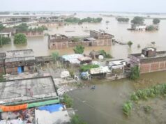 पटना में बाढ़ का हाहाकार! खतरे के निशान से 2 मीटर ऊपर गंगा, डूबे सैकड़ों घर