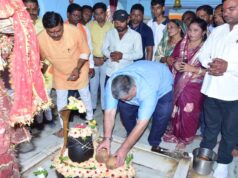 पर्यटन एवं संस्कृति मंत्री राजेश अग्रवाल ने कवर्धा में सिद्धेश्वर महादेव और संकट मोचन हनुमान मंदिर में की पूजा-अर्चना, प्रदेश की सुख-शांति, समृद्धि और जनकल्याण के लिए की प्रार्थना