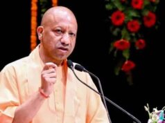 अपने सरकारी आवास पर आयोजित एक पत्रकार वार्ता में मुख्यमंत्री योगी ने कांग्रेस, सपा, राजद समेत विपक्षी दलों पर साधा निशाना