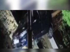 भोपाल में जमीन धंसी, कई कारें दबीं; 8 मंजिला बिल्डिंग की नींव पर भी मंडराया खतरा