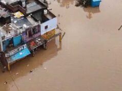 चित्रकूट में बाढ़ के 5 दिन बाद भी तबाही के निशान, घर-दुकानों में कीचड़ से सैंकड़ों गृहस्थियां बर्बाद