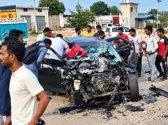 राजस्थान में भीषण सड़क हादसा, डंपर-कार की टक्कर में पति-पत्नी और बेटी समेत 4 की मौत