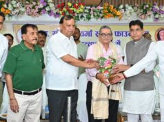रायपुर : गुरु का ऋण कभी नहीं चुकाया जा सकता, शिक्षक राष्ट्र निर्माण के सच्चे शिल्पकार:राजस्व मंत्री टंक राम वर्मा