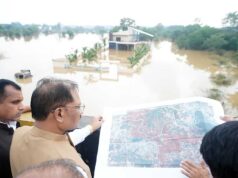 बस्तर के बाढ़ प्रभावित क्षेत्रों में पहुंचे मुख्यमंत्री विष्णु देव साय, प्रभावित परिवारों से मिलकर जाना हाल