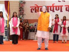 नमो सेवा-अनकही कहानियां : छात्रों ने प्रधानमंत्री नरेन्द्र मोदी के 25 वर्षों की सेवा यात्रा का किया मंचन