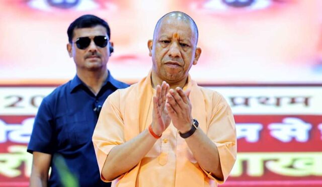 Yogi_01-37.jpg