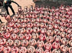 LPG Cylinder Booking: 45 दिन का इंतजार खत्म! अब गांव में भी 25 दिन बाद बुक कर सकेंगे दूसरा सिलेंडर
