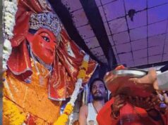 उज्जैन के 40 मंदिरों में मदिरा का भोग, आरती के बाद ढोल-नगाड़ों के साथ निकला दल