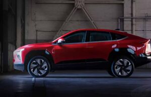 TATA को चुनौती! Mahindra की EV बिक्री ने पार किया 1 लाख का आंकड़ा, सितंबर में भी दमदार प्रदर्शन