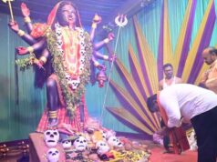नवरात्रि पर उप मुख्यमंत्री विजय शर्मा ने पिपरिया में विभिन्न दुर्गा उत्सव समितियों के पंडालों में पहुंचकर की पूजा-अर्चना