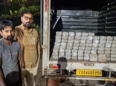 दुर्ग में पिकअप से मिले ₹4 करोड़ कैश, चेकिंग के दौरान सीक्रेट चेंबर से बरामद हुई रकम