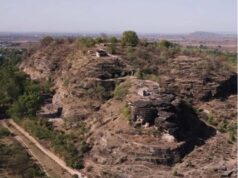 MP News: विदिशा की उदयगिरी गुफाओं में मां दुर्गा का 1700 साल पुराना दुर्लभ स्वरूप, 12 भुजाओं वाली प्रतिमा है खास
